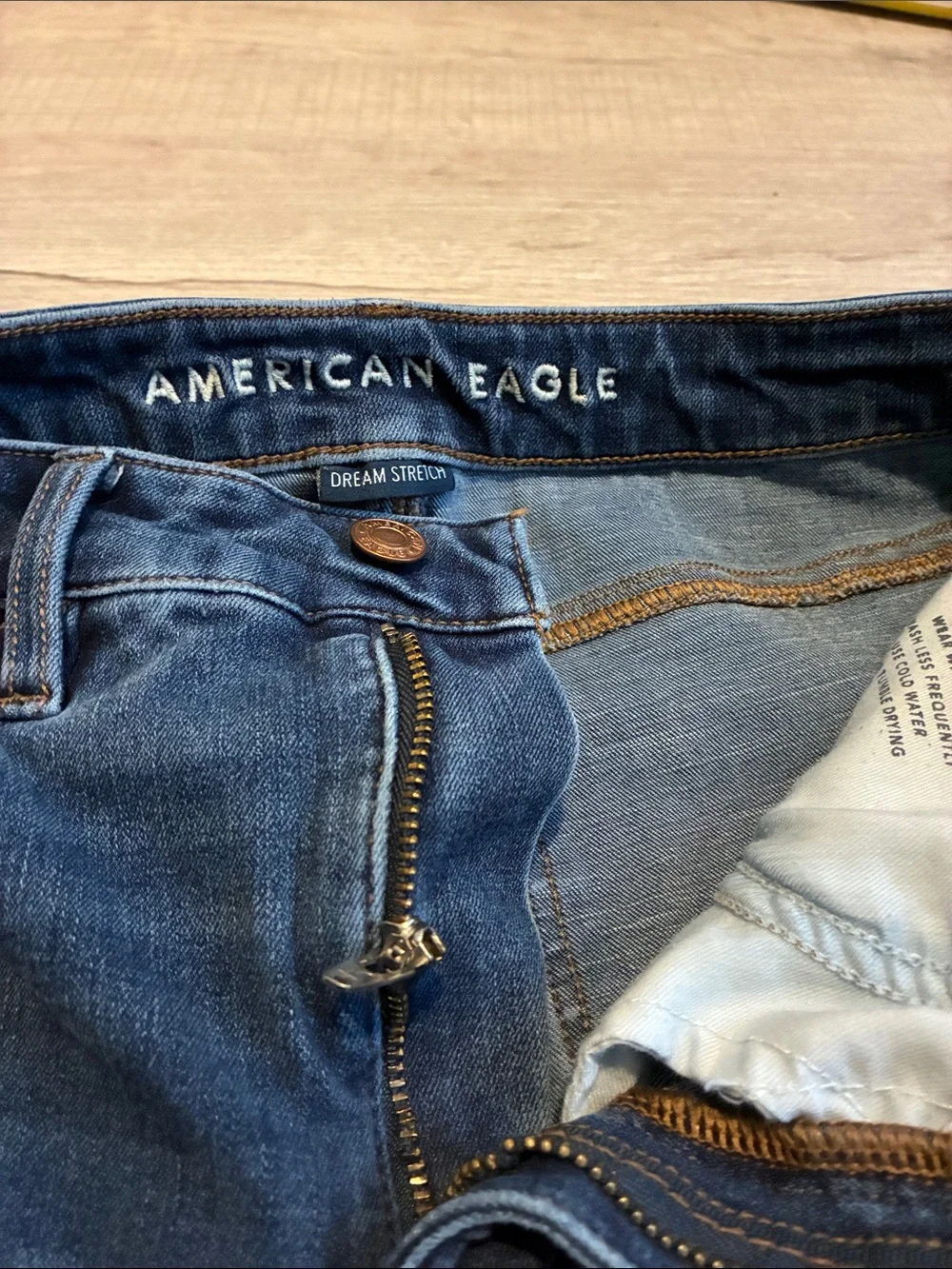 American Eagle Outfitters Dark Wash Skinny Jeans